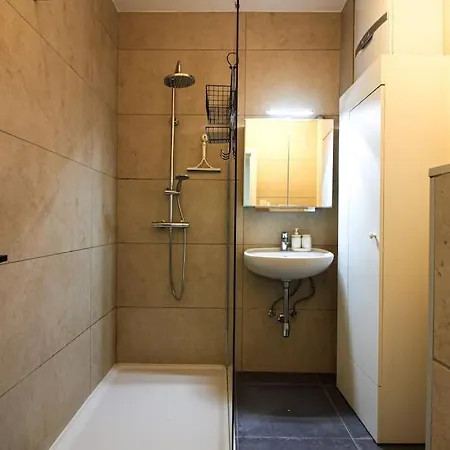 Apartment Urban Oasis *